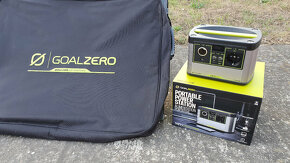 GoalZero Yeti 200X + solárny panel GoalZero Boulder 100 kufr - 2