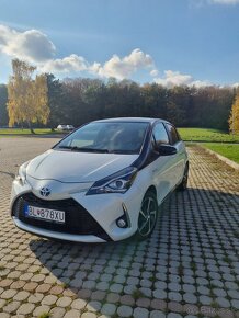 Toyota Yaris Hybrid MC 17 5HB 1,5 HSD E-CVT 2019 -49964km - 2