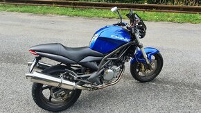 Cagiva raptor 650 - 2