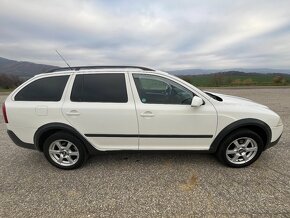 Škoda Octavia 2 Scout 4x4 2.0 TDI - 2