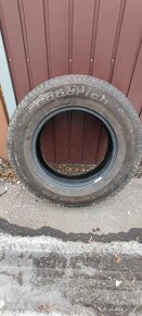 BFGoodrich 205/70/R15 96H A/T - 2