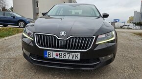 Škoda Superb 2.0 TDI SCR Style 4x4 DSG 190PS - 2