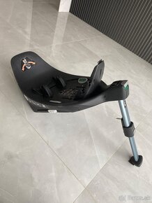 Autosedačka Cybex Cloud Z i-Size Rebellious + Cybex isofix - 2