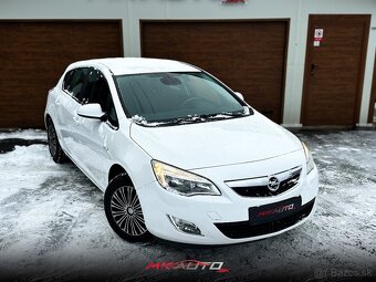 Opel Astra 1.4 Turbo 88kW 2011 - 2