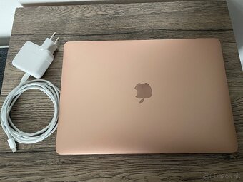 Ponúkam NEFUNKČNÝ MacBook Air M1 (2020), 13´´rosegold - 2