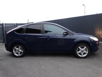 Ford Focus 1.6 74 kW + LPG - 2