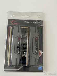 G.SKILL 16GB KIT DDR4 3200MHz CL16 RipjawsV RAM - 2