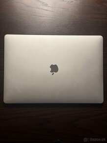 MacBook Pro 16" (2019) - 2