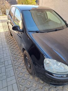 Predám vw Golf 5 - 2