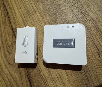 Centrálna jednotka Sonoff ZB Bridge Pro Smart Zigbee Wi-Fi - 2