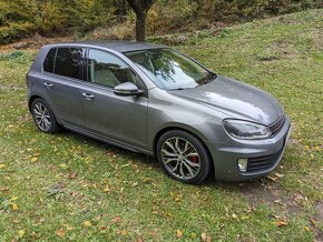 Volkswagen Golf 6 2.0 TDI 140k Comfortline DSG - 2