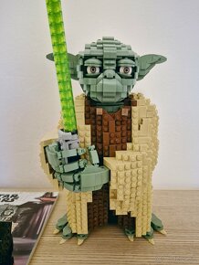 Lego Yoda Star Wars 75255 - 2