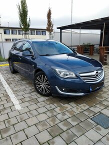 Opel Insignia Sports Tourer SW Combi - 2