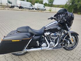 Harley Davidson Street Glide Special - 2