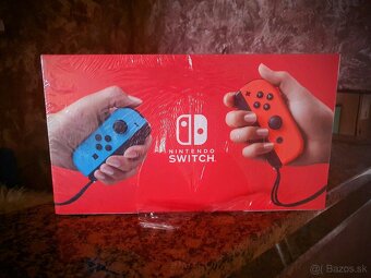 Nintendo Switch – Neon Red & Blue - 2