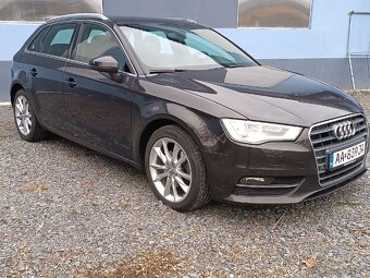 Audi A3 sportback 2.0 TDI DSG - 2