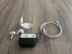 Apple AirPods Pro - 2