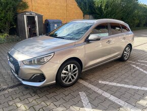 Hyundai i30cw 1.4i 73Kw m6 Family - 2