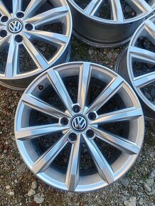 VW London 5x112 R17 sada diskov - 2