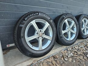 Zánovná Zimná Sada Mercedes GLA, GLB+215/65 R17 - 2