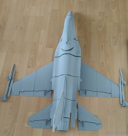 F - 16 Falcon ,RC lietadlo - 2