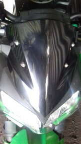 Veterný štít na Kawasaki z400 - 2