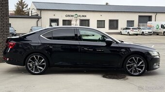 Skoda superb 3 2.0tdi L&K 4x4 DSG - 2