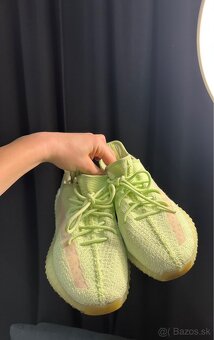 Adidas Yeezy Boost 350 V2 Glow - 2