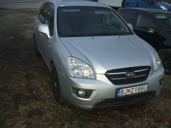 KIA CARENS 2.0CRDI 7-MIESTNA - 2