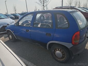 Opel corsa - 2