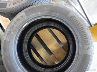 predam letne pneu 235/55 R18 - 2