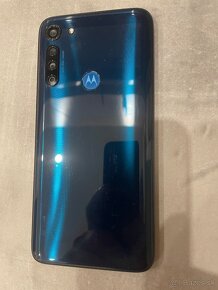 Motorola Moto G8 Power - 2