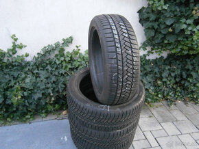 Predám 4x zimné pneu Continental 215/50 R18 92VXL - 2