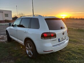 VW Touareg 3.0TDI 176kw V6 Tiptronic - 2