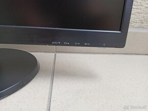 LCD monitor philips 223V5L - 2