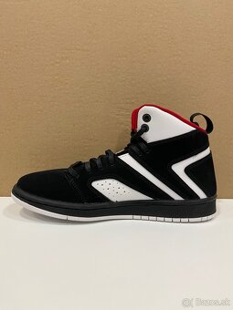 Jordan Flight Legend vel. 38 - 2