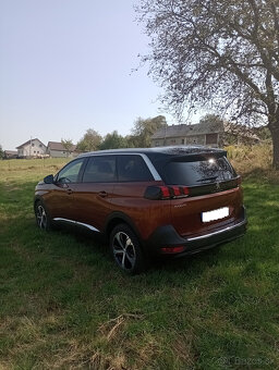 Peugeot 5008 r.v.2023 - 2