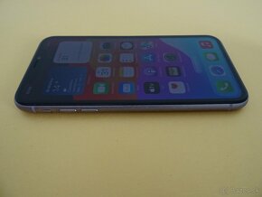 iPhone 11 128GB PURPLE - ZÁRUKA 1 ROK - DOBRY STAV - 2