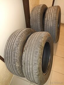 Predám letné pneu 215/65 R17 Continental - 2