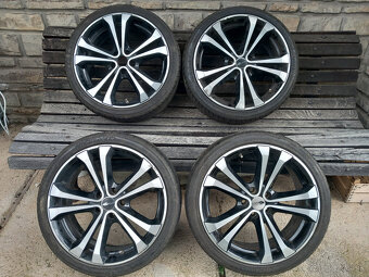 5x100 R17 ET35 Skoda 205/45R17 - 2