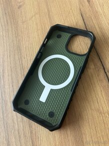 Obal iPhone 15 / UAG Pathfinder - 2