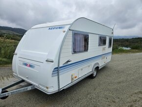 Adria Adora 462 PU - predstan, kurenie, 1300 kg max - 2