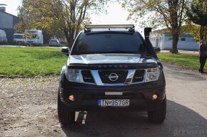 Nissan Navara 2.5 Automat, 128kW - 2