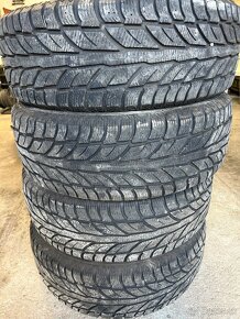 Cooper Weather-Master WSC 225/65 R17 - 2