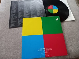 QUEEN “Hot Space “ /EMI 1982/+orig. vnut. ob/texty top st,LP - 2