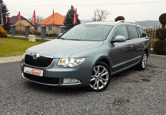 ŠKODA SUPERB COMBI 1.8 TSI 118kW  ELEGANCE - XENON NAVI - 2