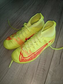 Predám detské halovky NIKE Mercurial - 2