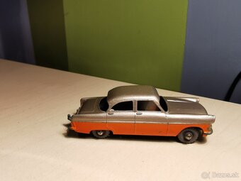 RARITKA Matchbox lesney Ford Zodiac - 2