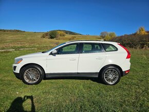 Volvo XC60 D5 151kW AWD (2010) - 2