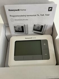 Termostat Honeywell T4M - 2